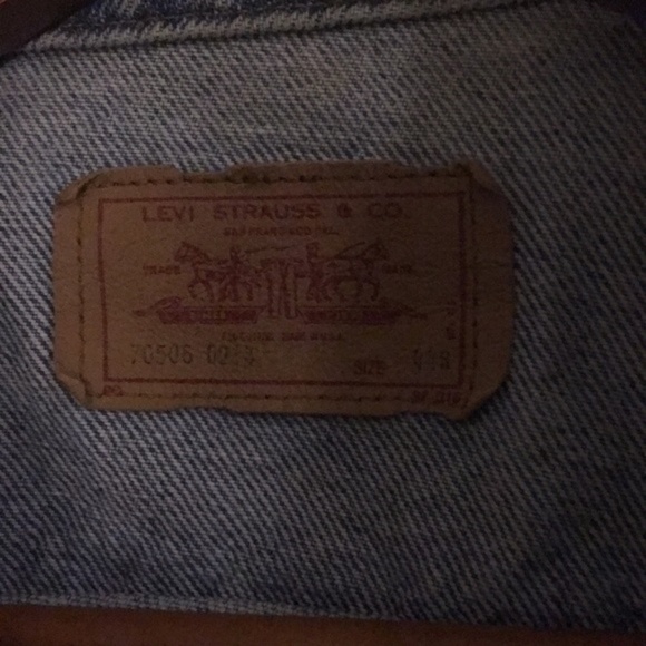 Men’s Levi’s Denim Jacket 44R Perfect - Picture 3 of 10